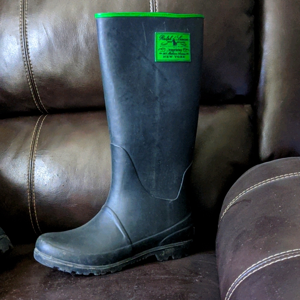 Rain boots
